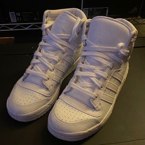 Adidas White Top 10 High Big Kids Size 5.5 NO BOX